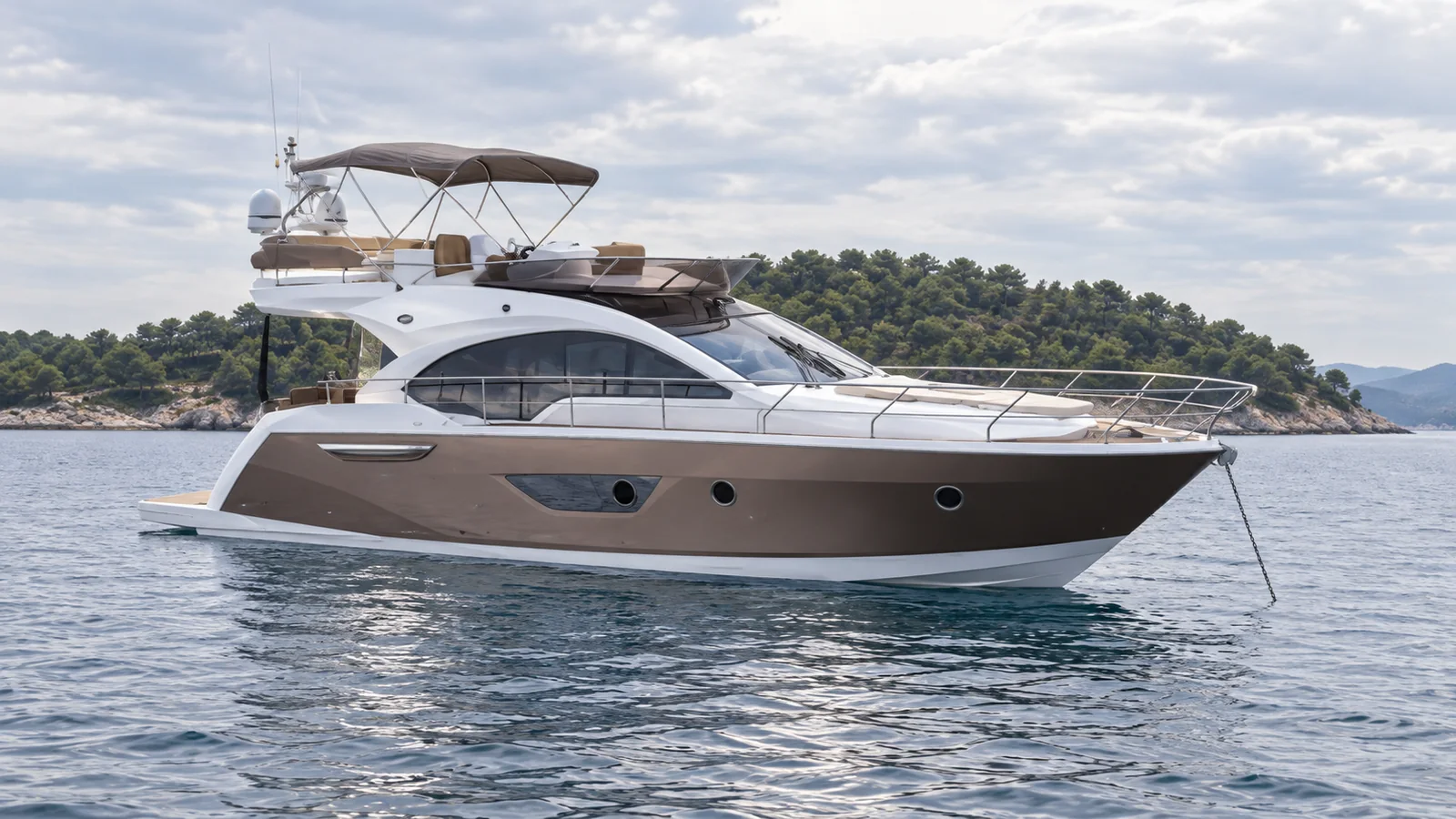 Sessa Marine Fly47