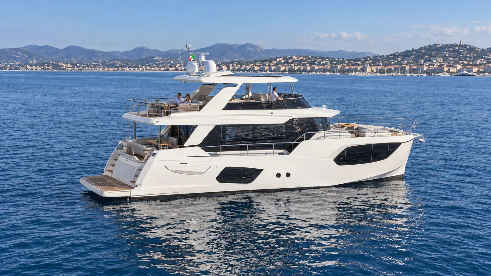 Absolute Navetta 68