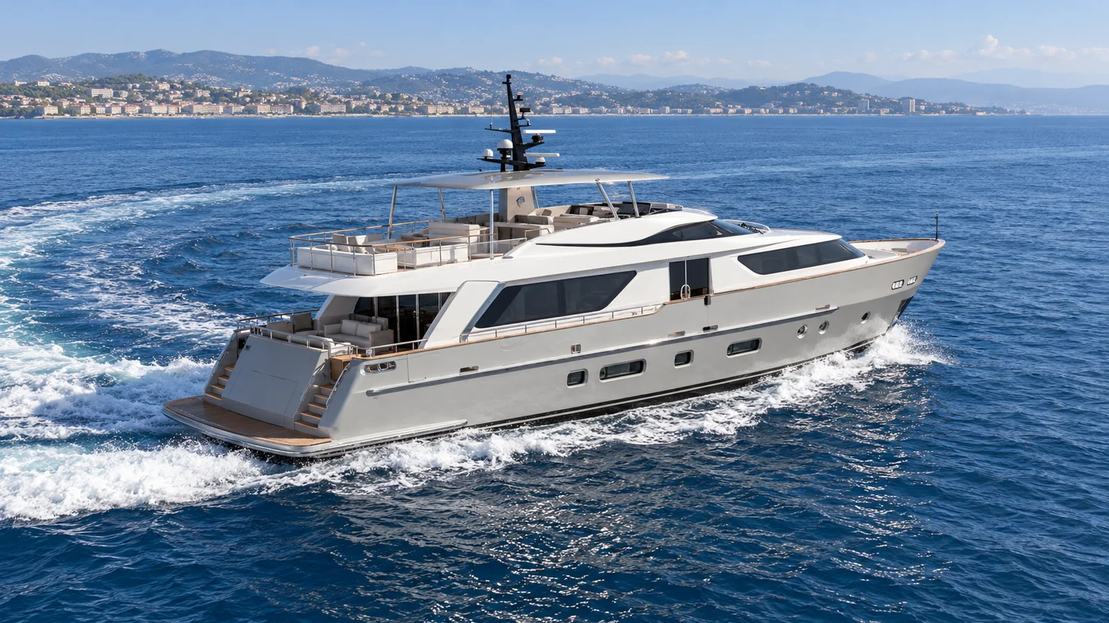 Sanlorenzo SD92